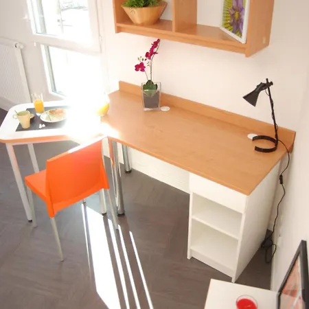 Aparthotel Apparteo 3*
